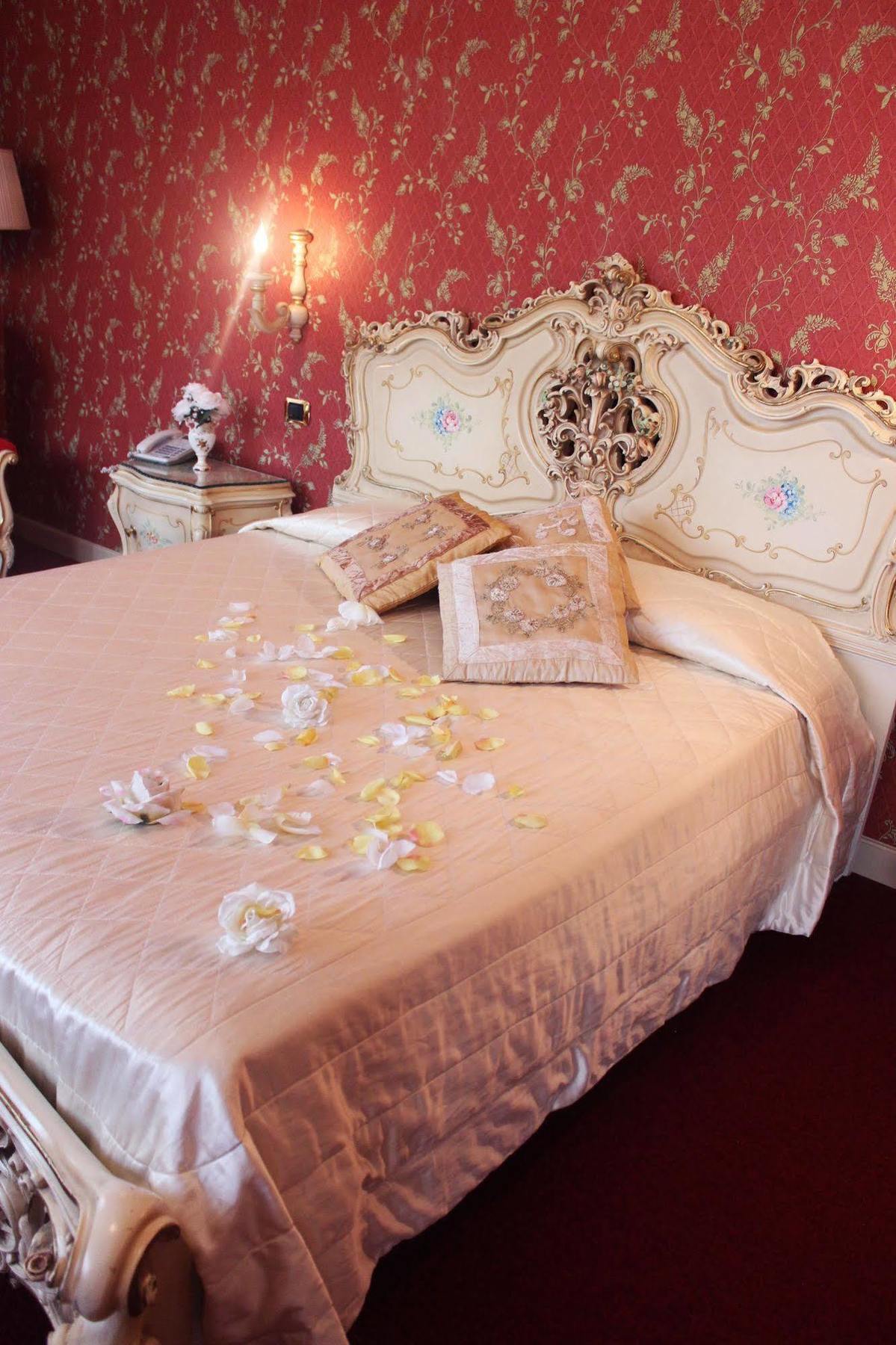 Hotel Imperiale Terzigno Ngoại thất bức ảnh